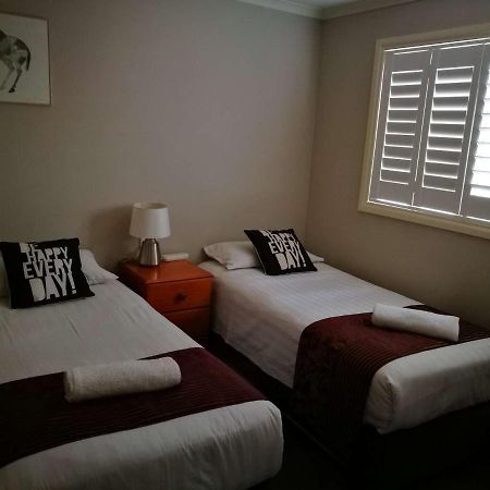 Moonee Valley Views Aparthotel Melburne Exterior foto