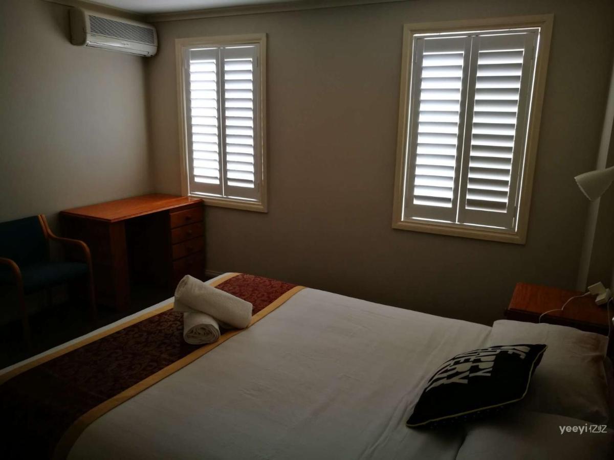 Moonee Valley Views Aparthotel Melburne Exterior foto