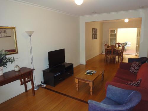 Moonee Valley Views Aparthotel Melburne Exterior foto
